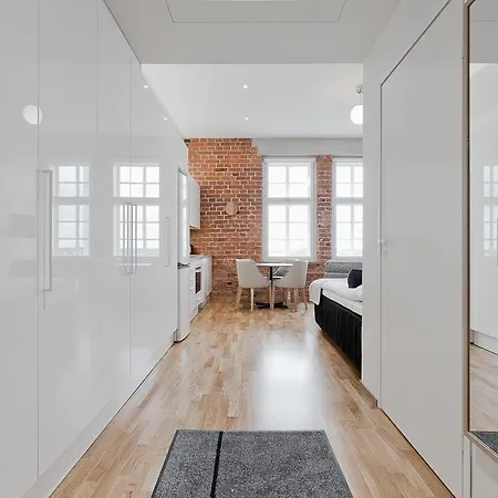 Forenom Serviced Kakolanmaeki 公寓 *