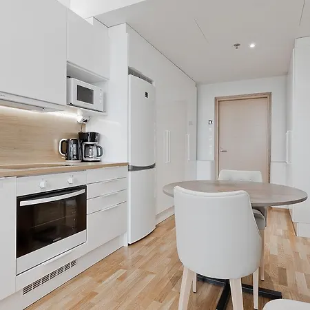 Forenom Serviced Kakolanmaeki Apartment *