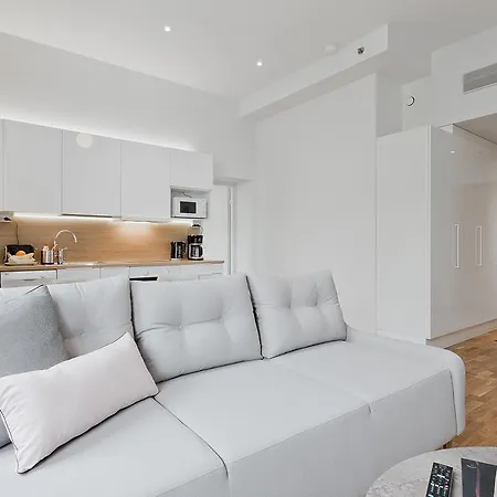 Apartmán Forenom Serviced Kakolanmaeki *