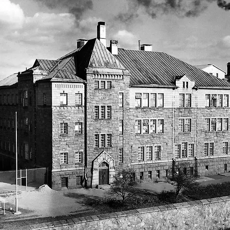Forenom Serviced Kakolanmaeki Apartment *